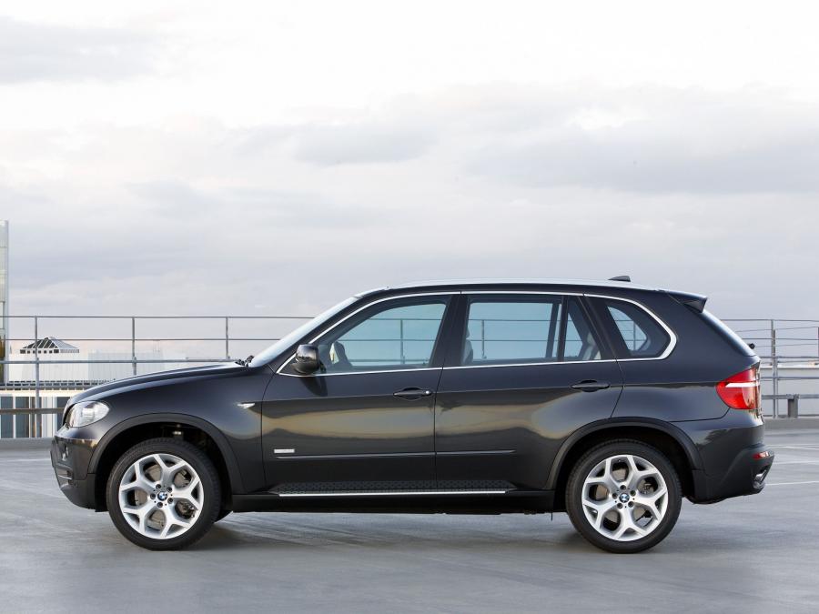  BMW X5 xDrive 3.5d 10 Year Edition 2009 года  (фото 11 из 18)